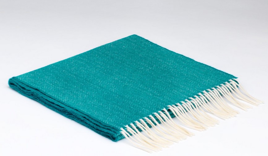 McNutt of Donegal – Sjaal Tropical Green Herringbone # - Afbeelding 3